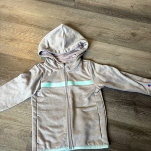 Champion hoodie, size is 3T and in good condition